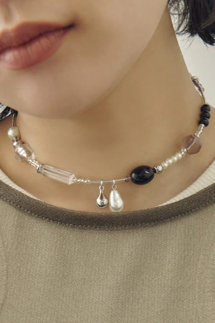 GOLDY Multi Color Beaded Neckcuff