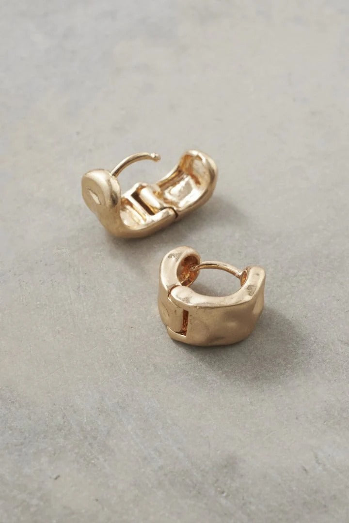 GOLDY BUMPY HOOP ONE TOUCH PIERCE