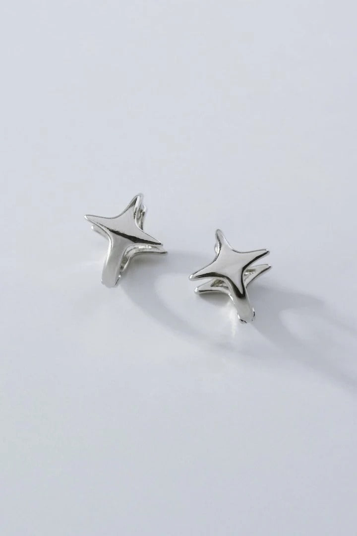 GOLDY Twinkle Hoop One-Touch Earrings