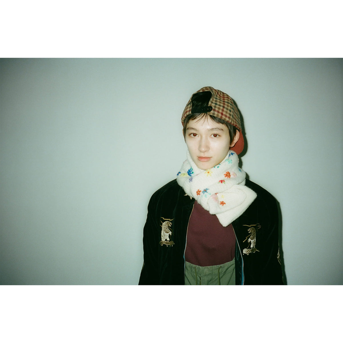 BEAMS BOY 100%羊毛花花刺繡頸巾