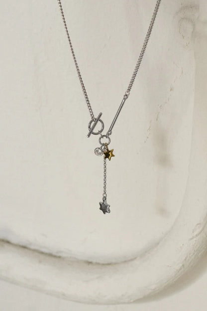 GOLDY Micro asterik necklace