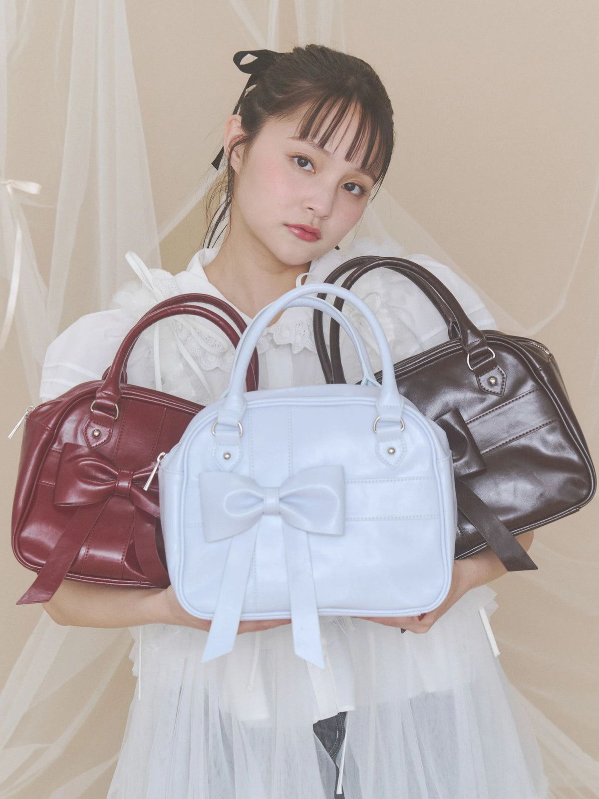 bow ribbon gift bag