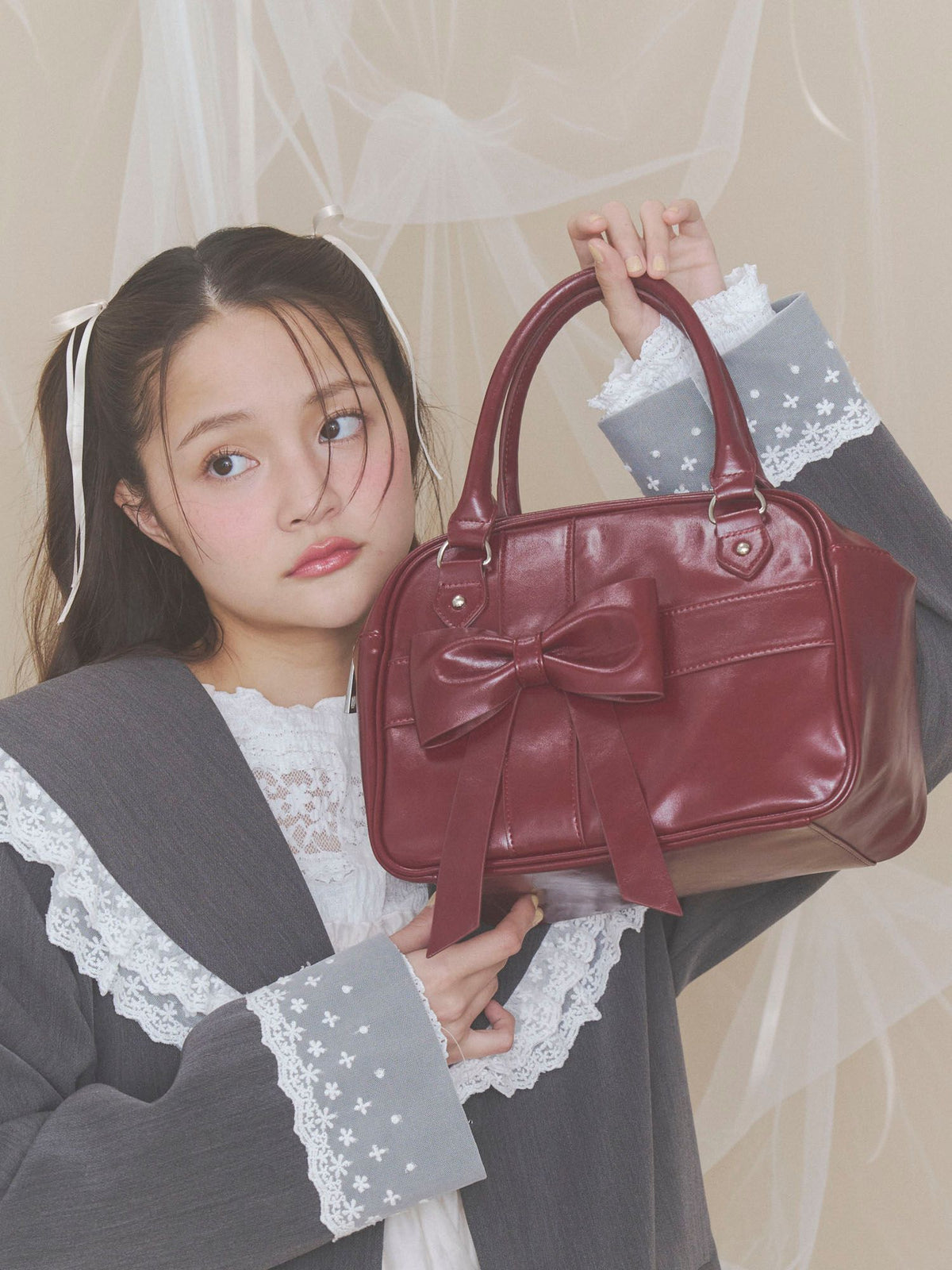 bow ribbon gift bag