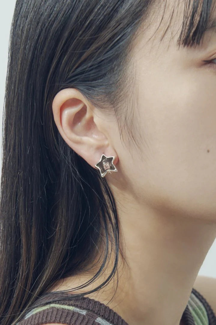 GOLDY Star Earrings