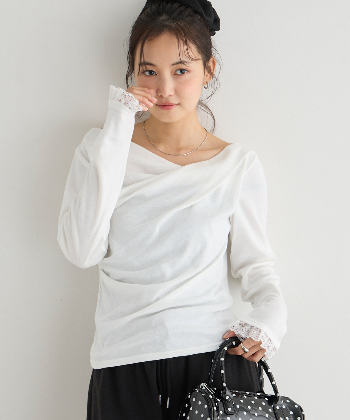 forksy. 垂墜領Lace袖口Top - Image 11