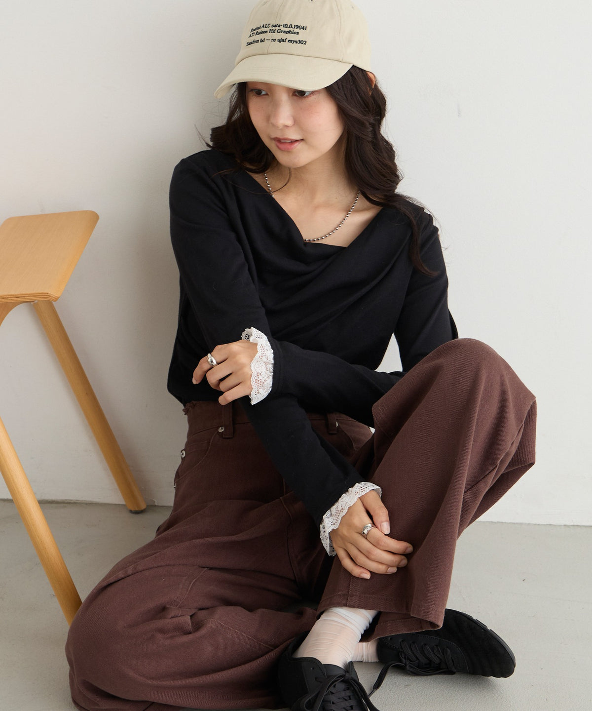 forksy. 垂墜領Lace袖口Top - Image 43