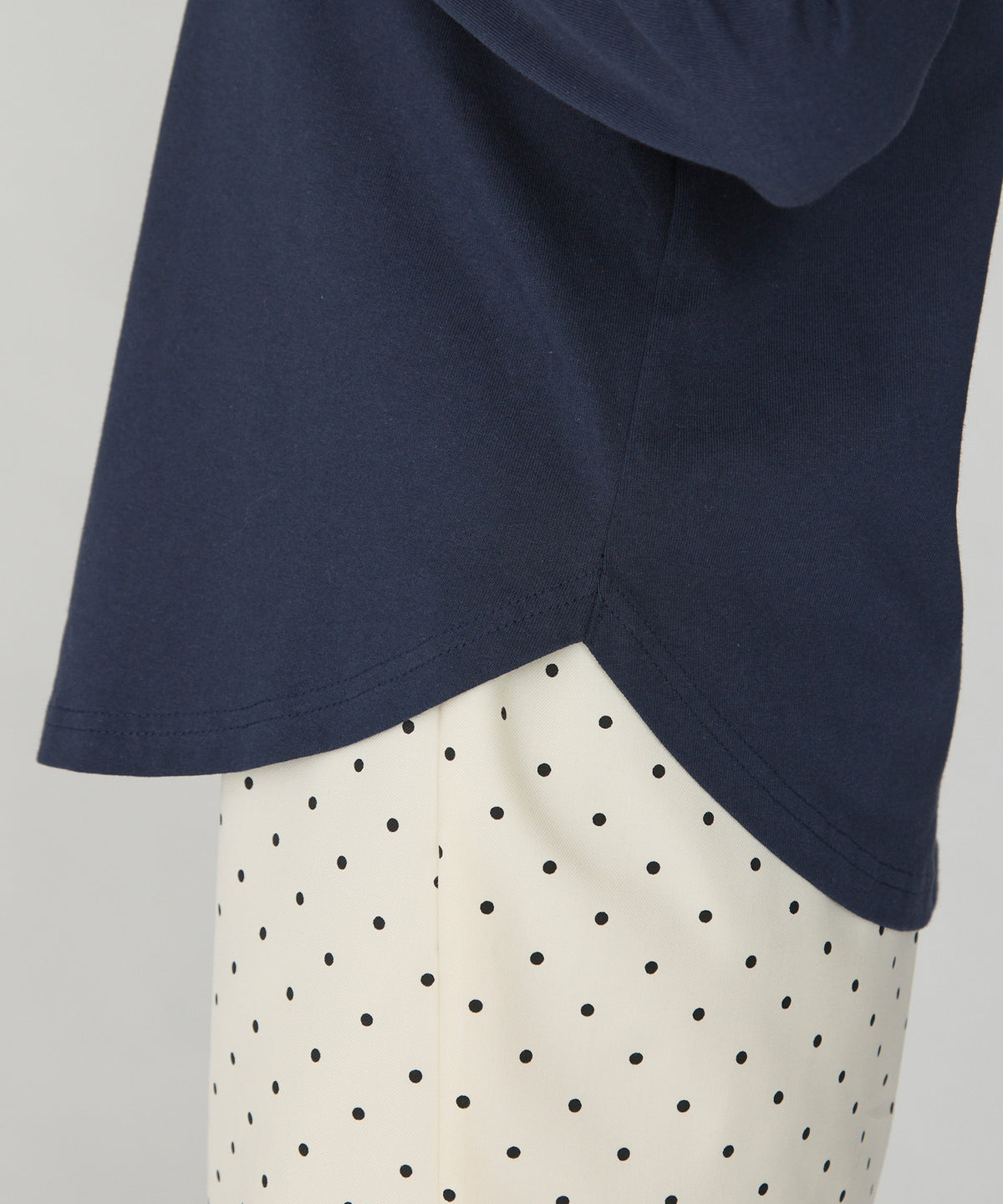 unblend 彩色紐 Henley Neck Hoodie Top - Image 56