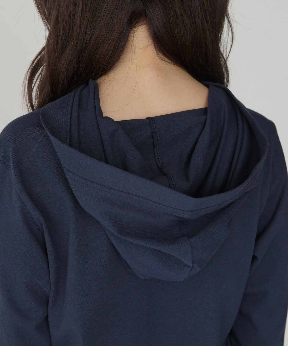 unblend 彩色紐 Henley Neck Hoodie Top - Image 57