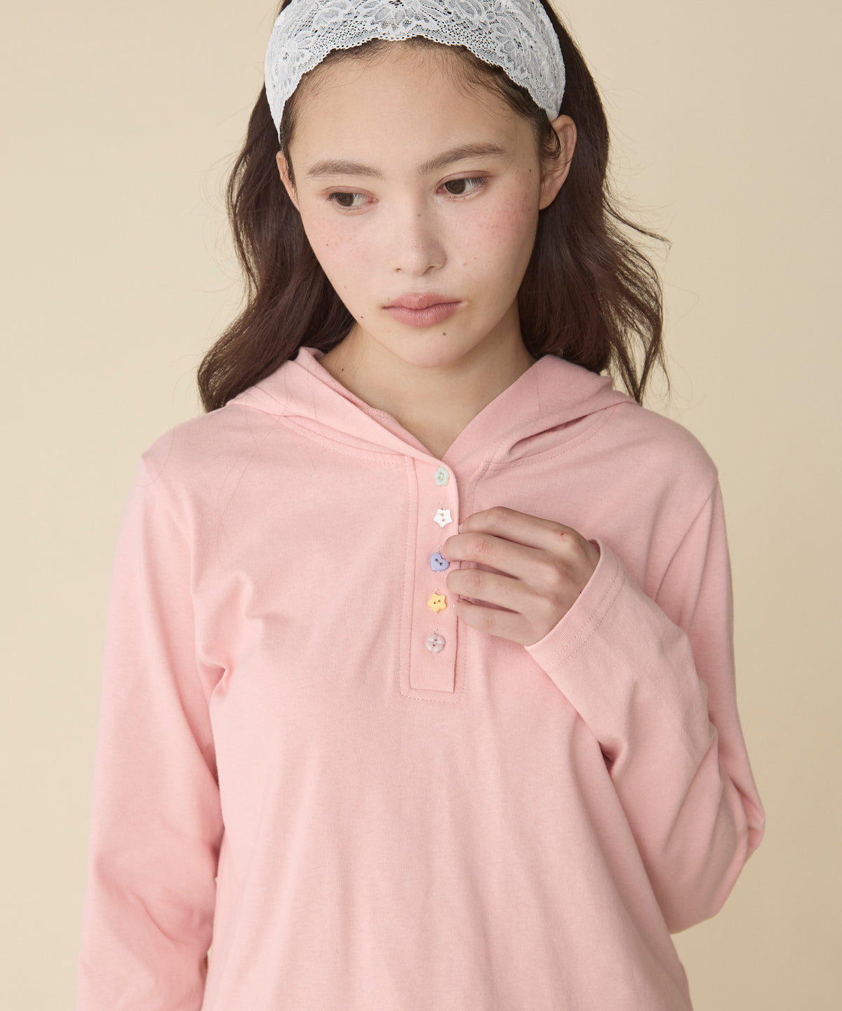 unblend 彩色紐 Henley Neck Hoodie Top - Image 31
