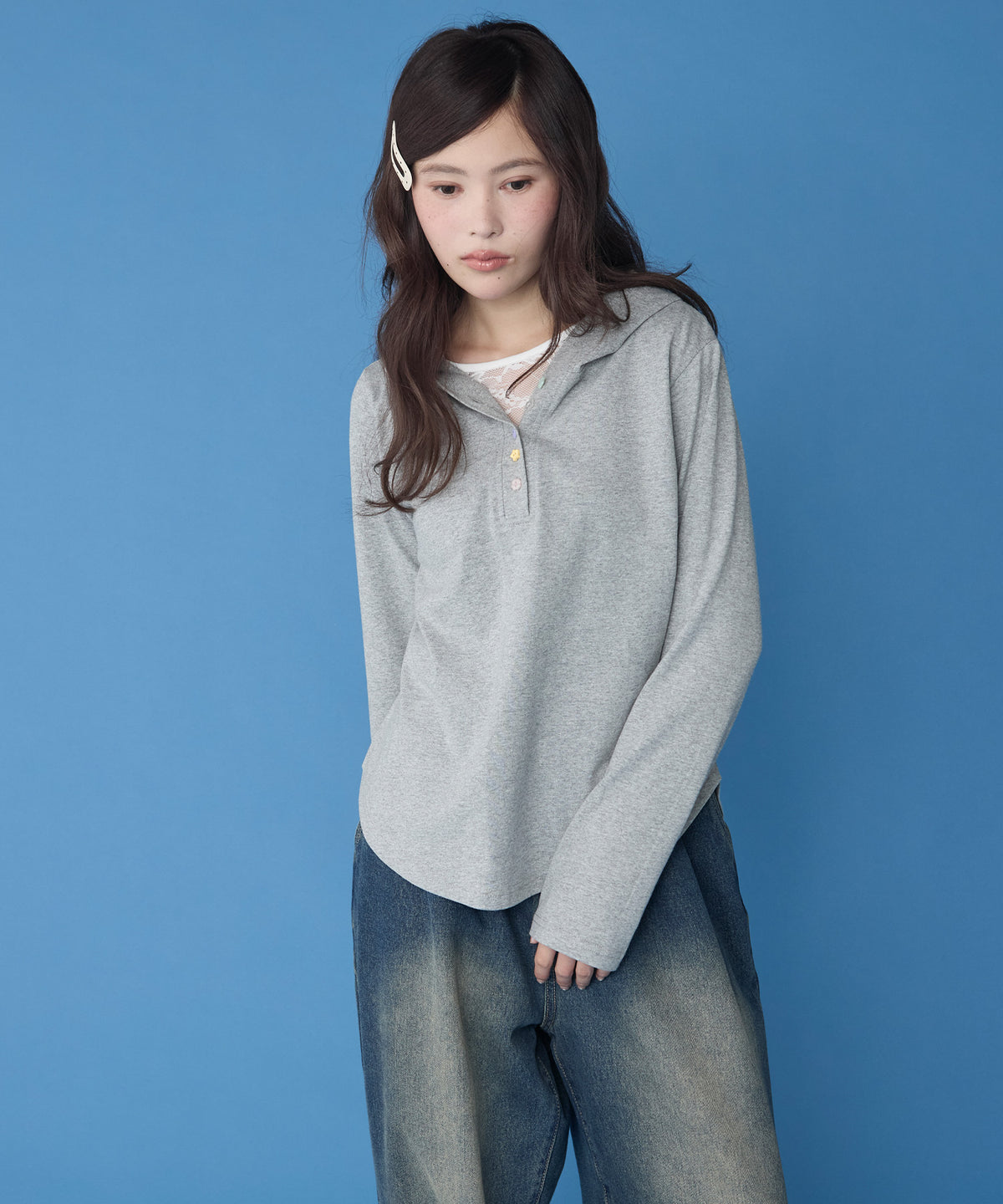 unblend 彩色紐 Henley Neck Hoodie Top - Image 9