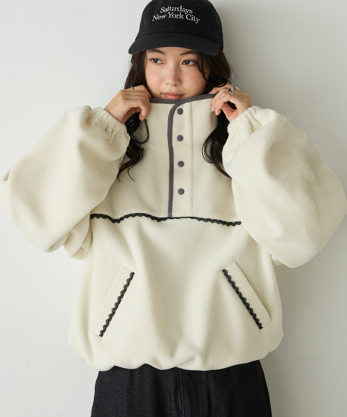 forksy. lace fleece pullover - Image 20