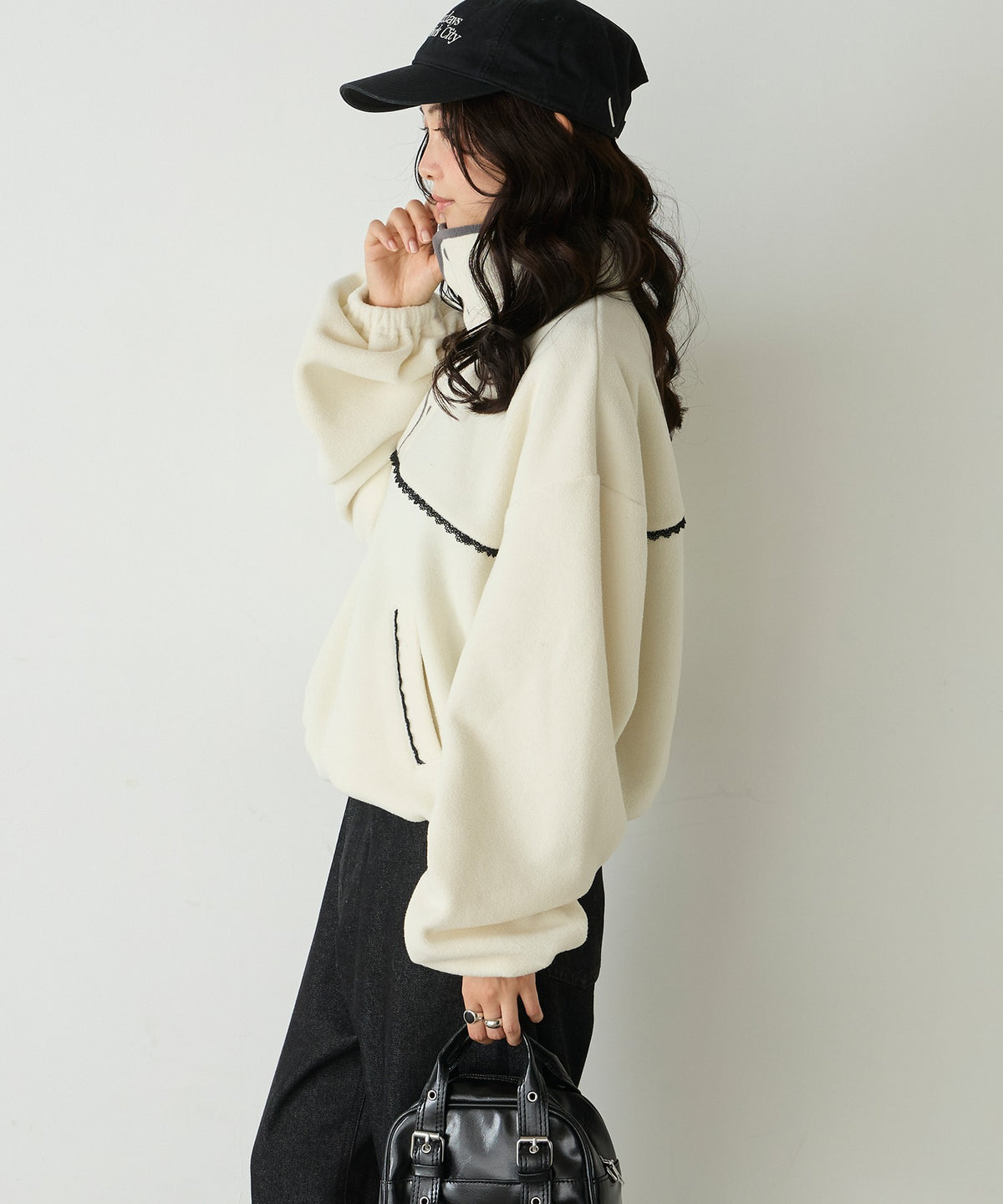 forksy. lace fleece pullover - Image 24