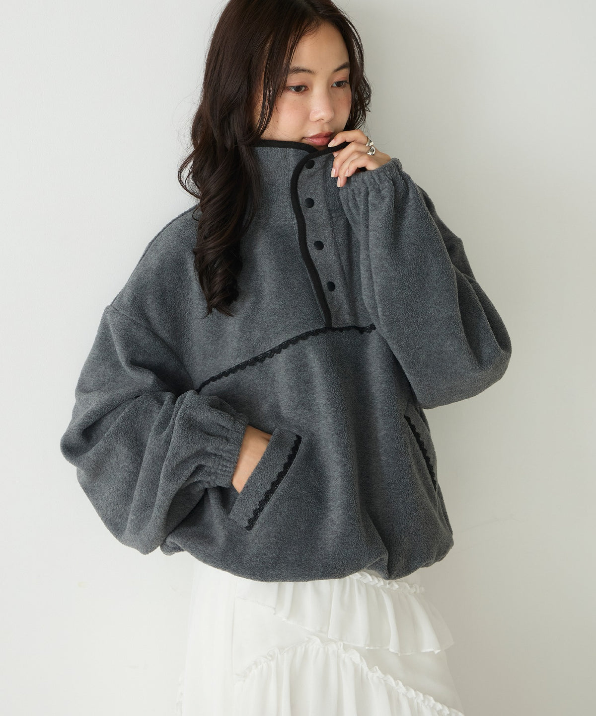 forksy. lace fleece pullover - Image 14