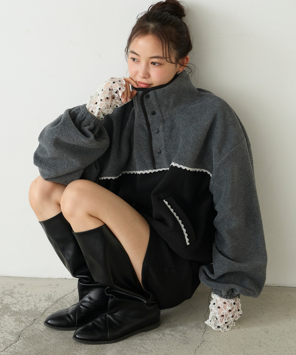 forksy. lace fleece pullover - Image 5