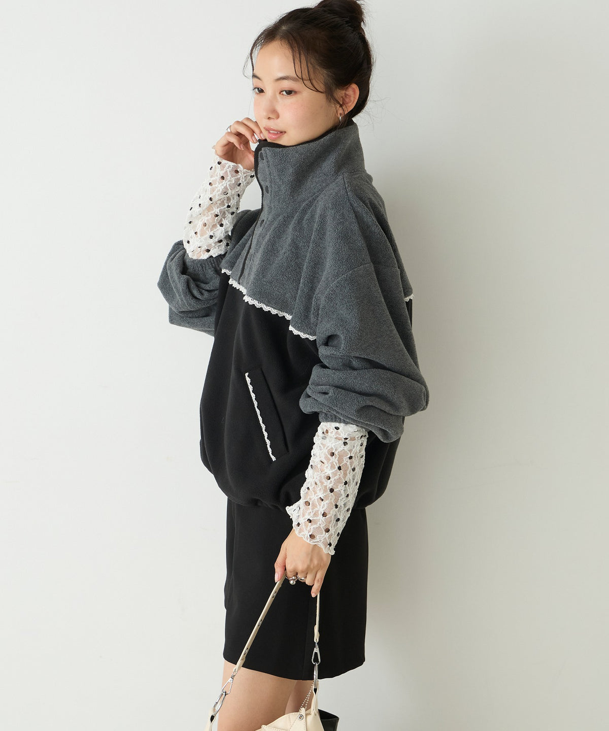 forksy. lace fleece pullover - Image 9