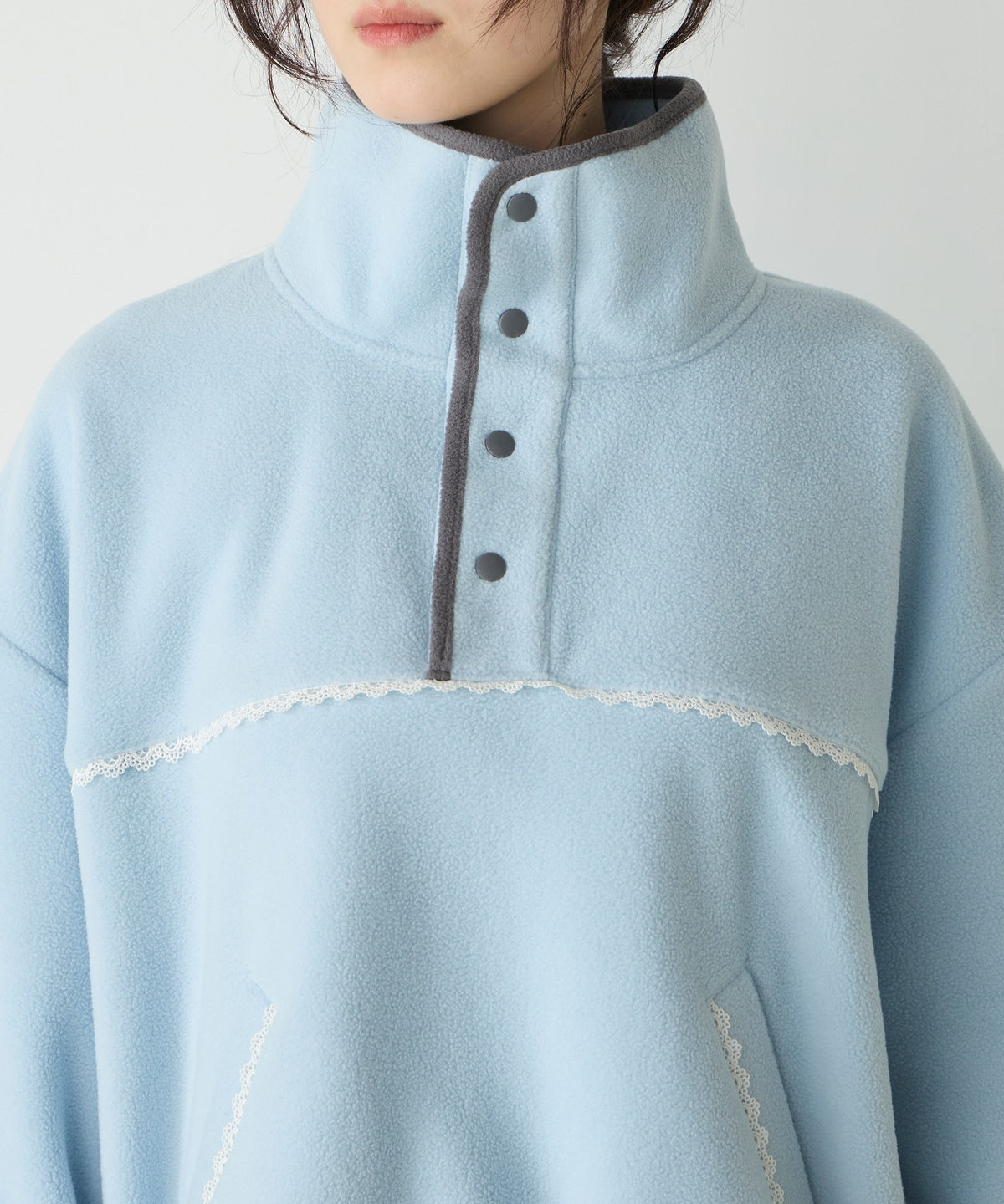 forksy. lace fleece pullover - Image 37