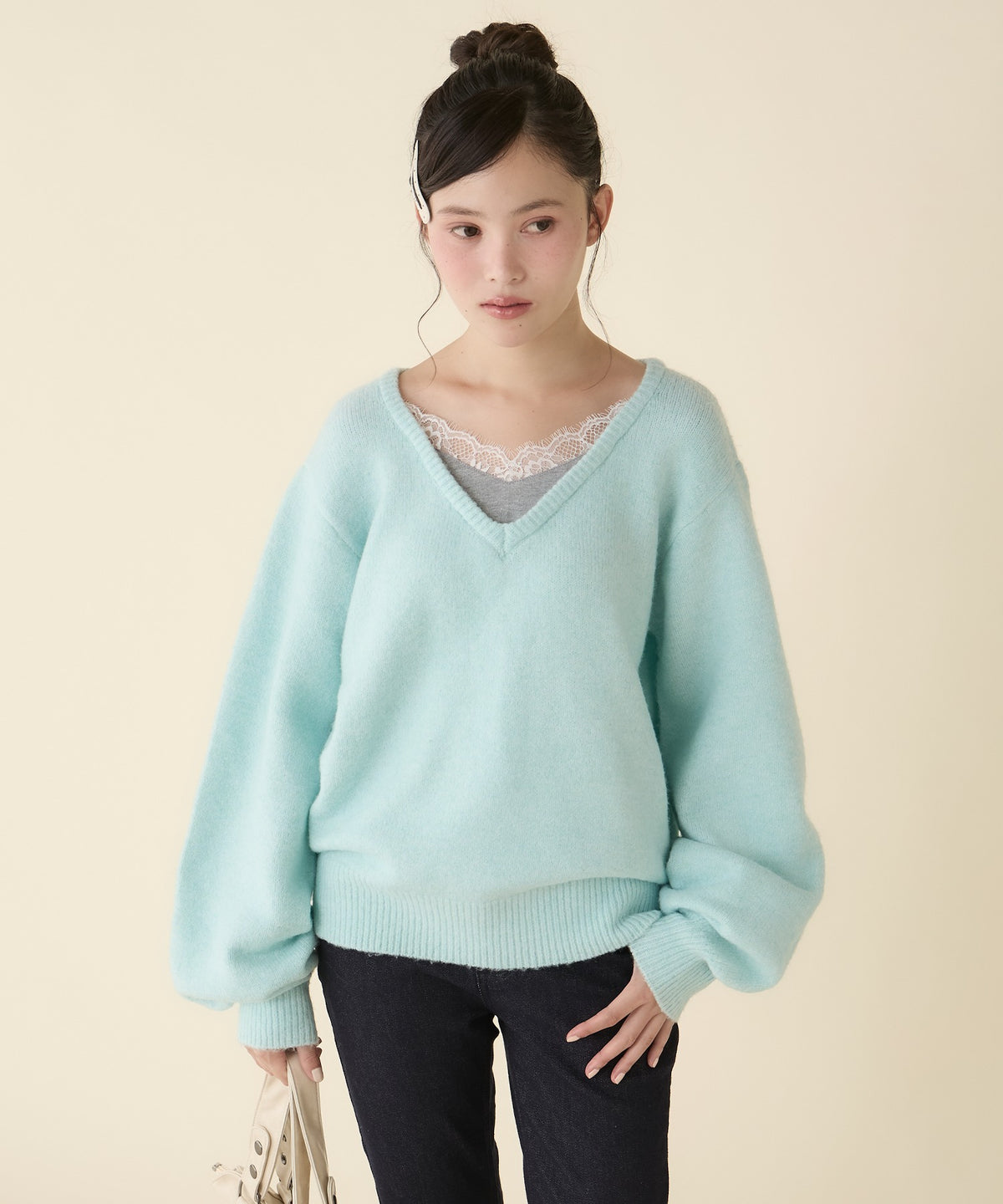 unblend Faux-layered lace V-neck knit - Image 4