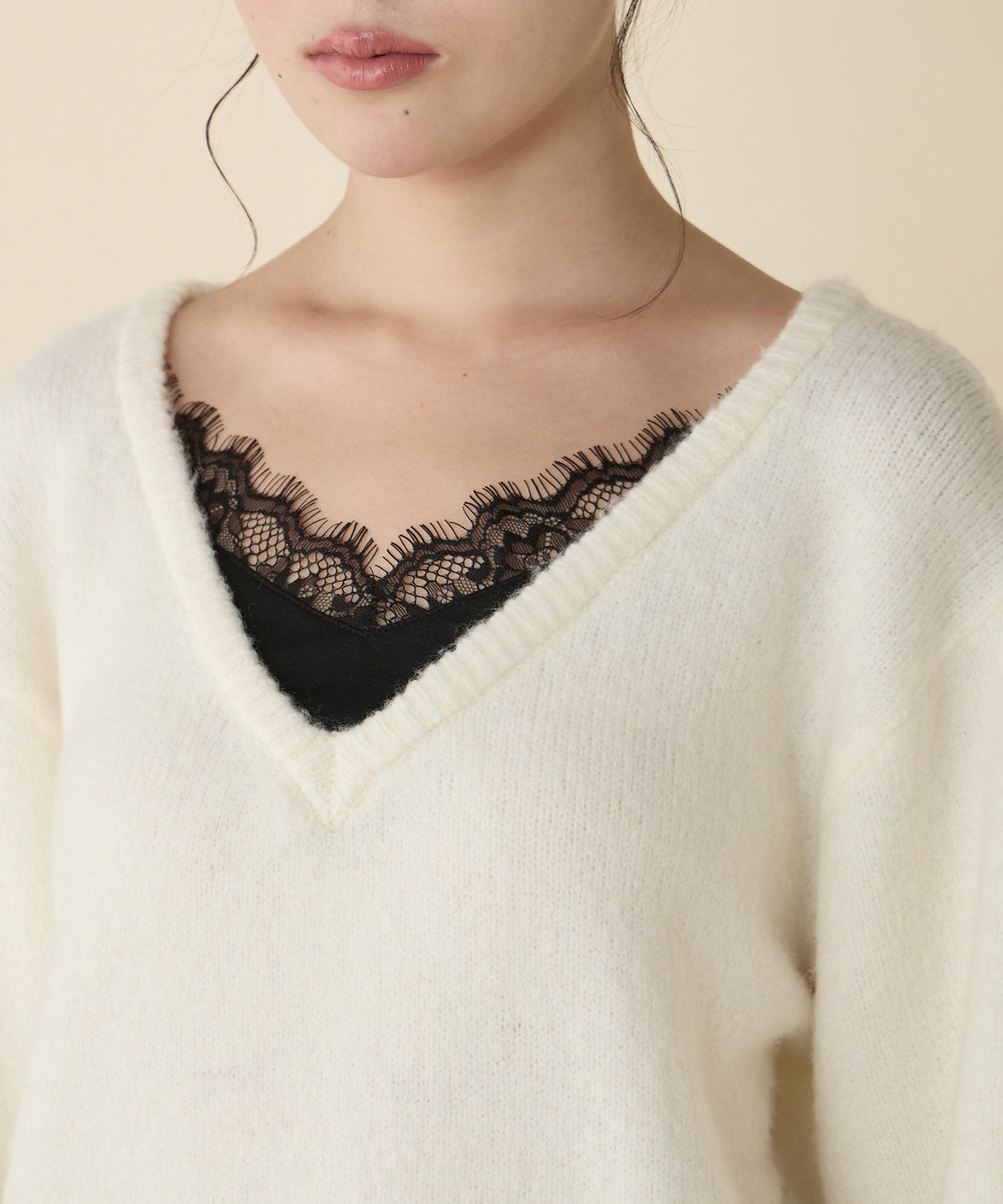 unblend Faux-layered lace V-neck knit - Image 60