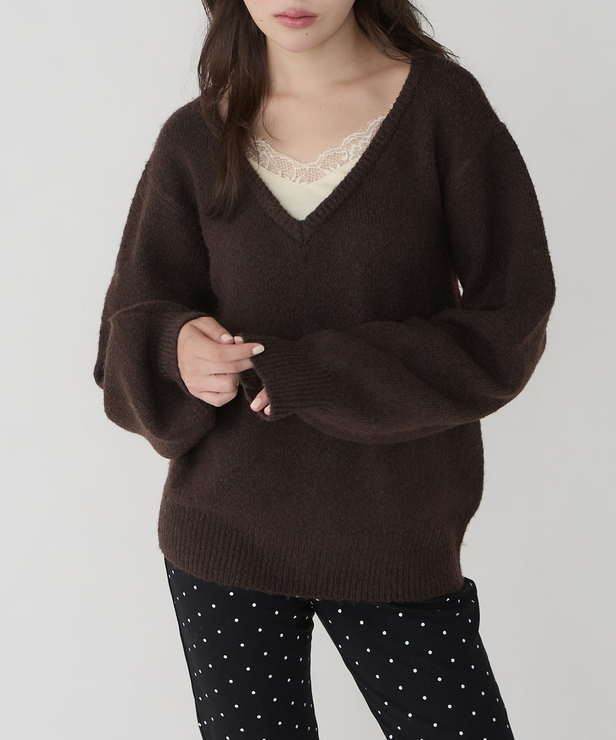 unblend Faux-layered lace V-neck knit - Image 23
