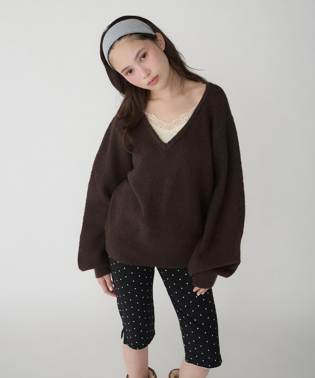 unblend Faux-layered lace V-neck knit - Image 30