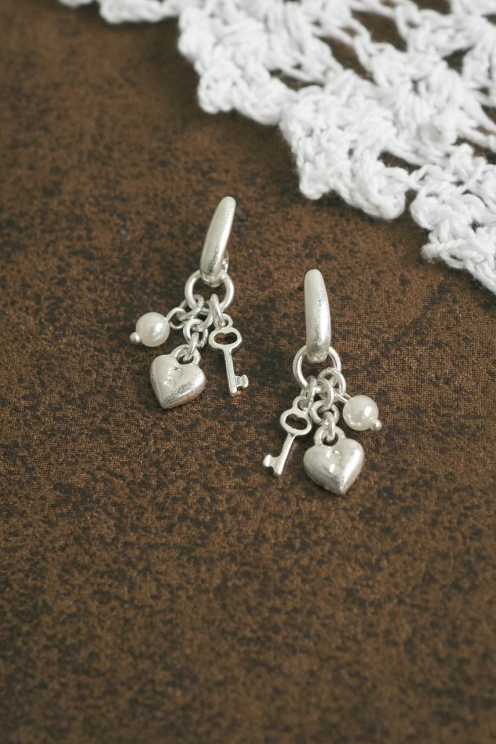 GOLDY Heart Key Charm Earrings