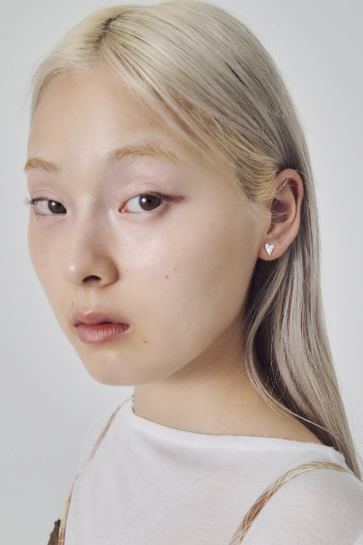 GOLDY petite heart earrings