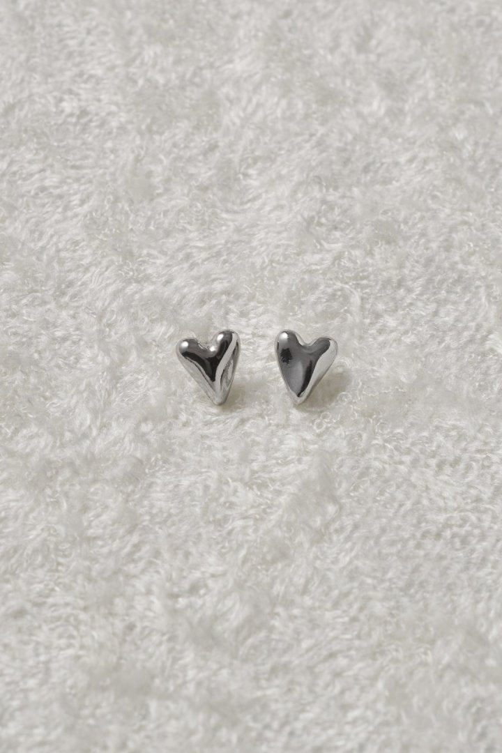 GOLDY petite heart earrings