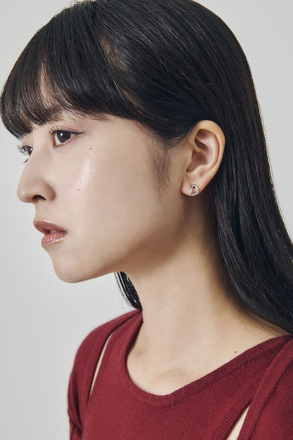 GOLDY petite nuance drop earrings