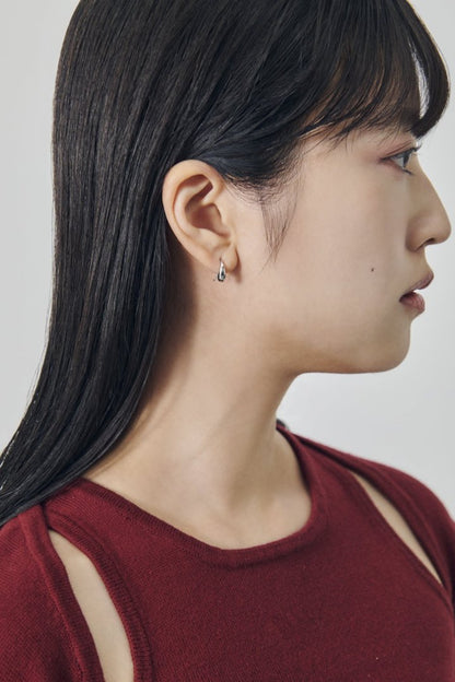 GOLDY petite drop earrings