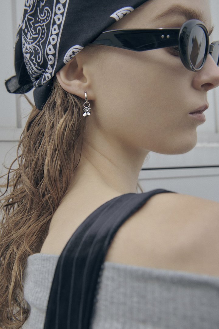 GOLDY Twinkle Bloom earrings