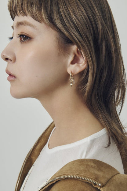 GOLDY Twinkle Bloom earrings