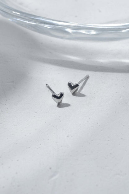 [Stainless] GOLDY Petite Heart Earrings - silver