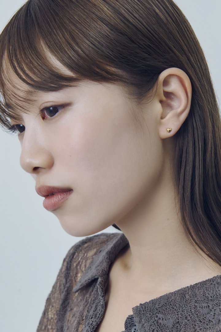[Stainless] GOLDY Petite Heart Earrings - Image 7