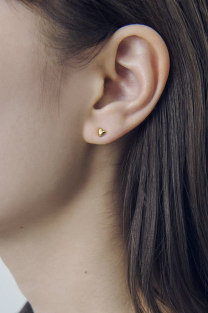[Stainless] GOLDY Petite Heart Earrings - Image 8