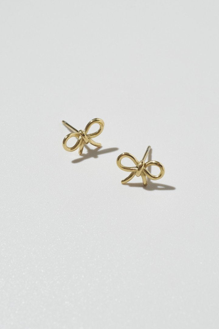 GOLDY リボン モチーフ ステンレス ピアス - Image 12