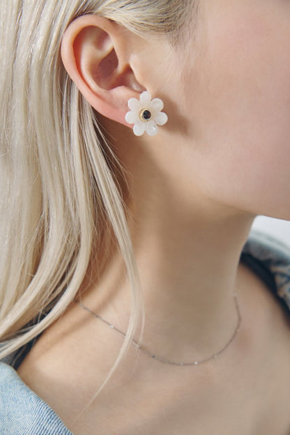 GOLDY puffy bloom earrings - Image 14