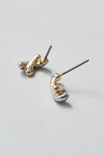 GOLDY petite cross line earrings - Image 10