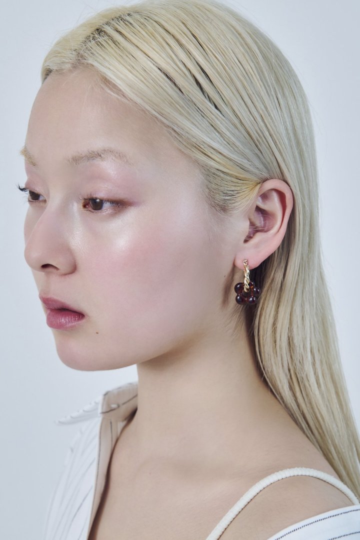 GOLDY glass flower earrings - Image 11