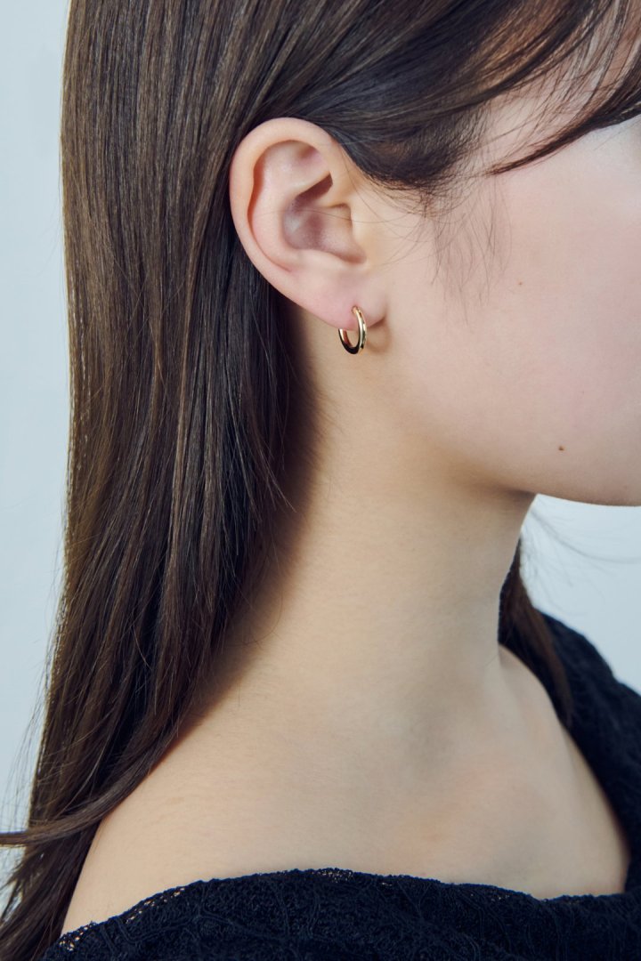 GOLDY Cord ribbon x pearl chain long earrings - Image 10