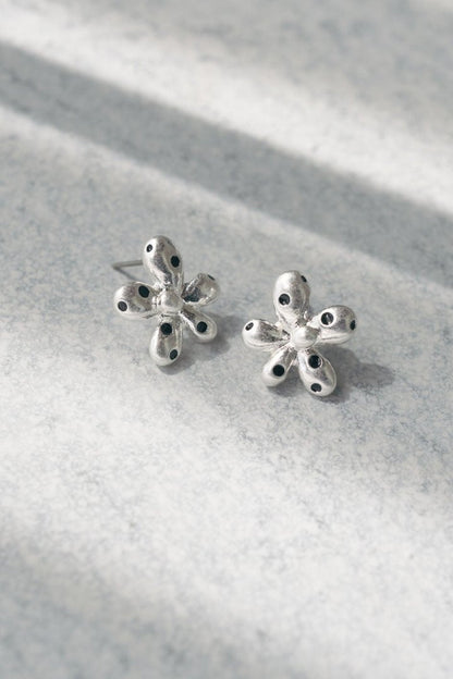 GOLDY 波點花花 earrings - Image 15