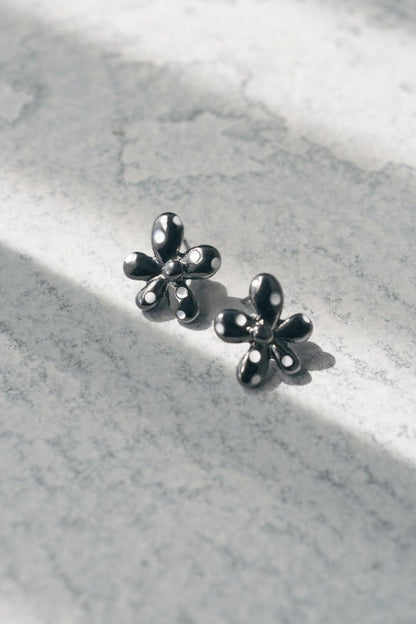 GOLDY 波點花花 earrings - Image 16