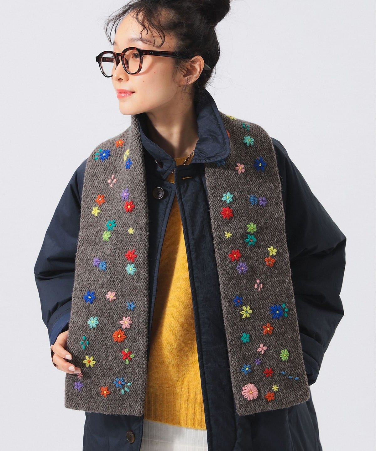 BEAMS BOY 100%羊毛花花刺繡頸巾