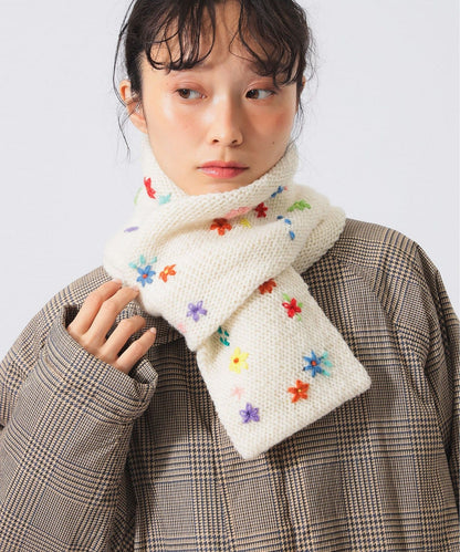 BEAMS BOY 100%羊毛花花刺繡頸巾