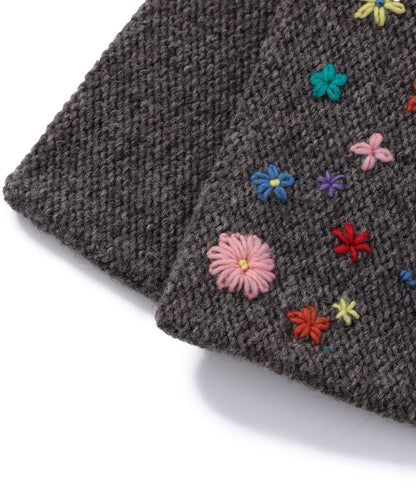 BEAMS BOY 100%羊毛花花刺繡頸巾