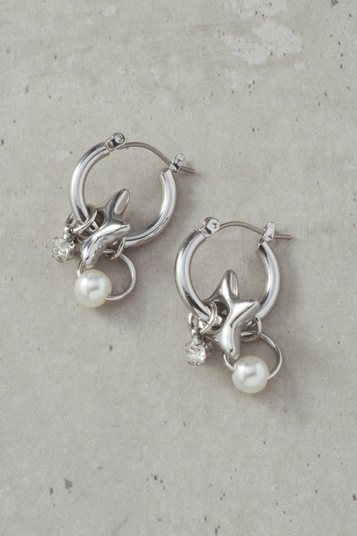 GOLDY Star Charm Earrings