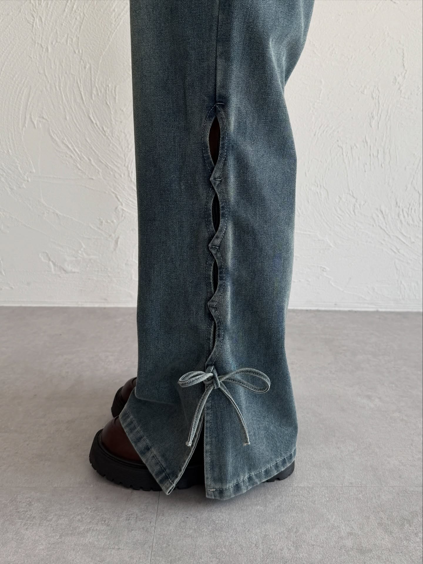 Kutir Ribbon flared denim pants