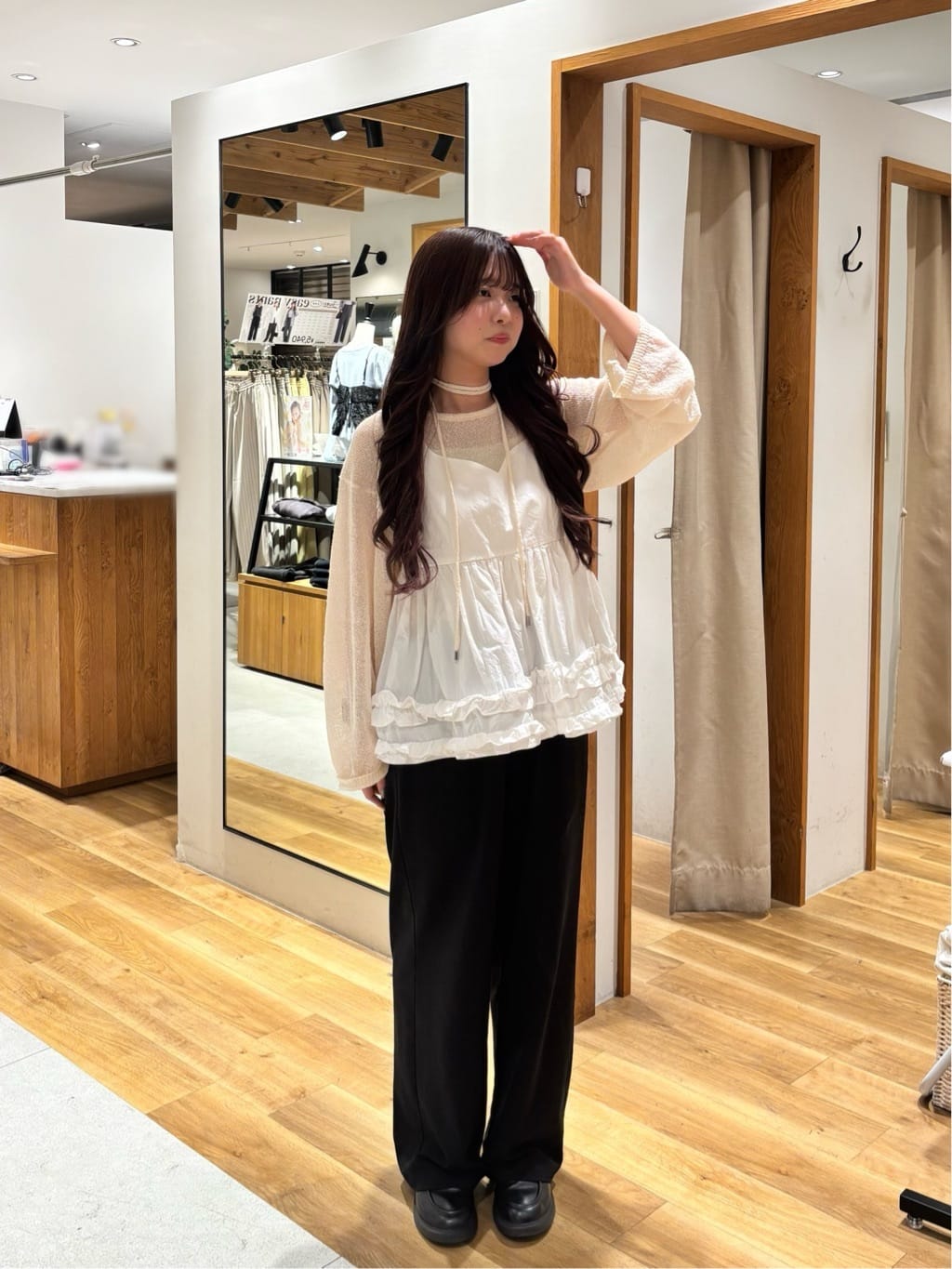 umm. by DISCOAT Frill hem sleeveless blouse - Image 42