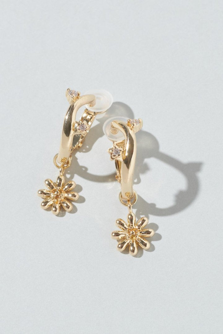 GOLDY Daisy Earrings