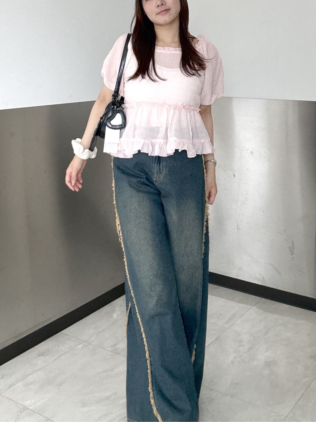 w closet Off-shoulder frill blouse - Image 46