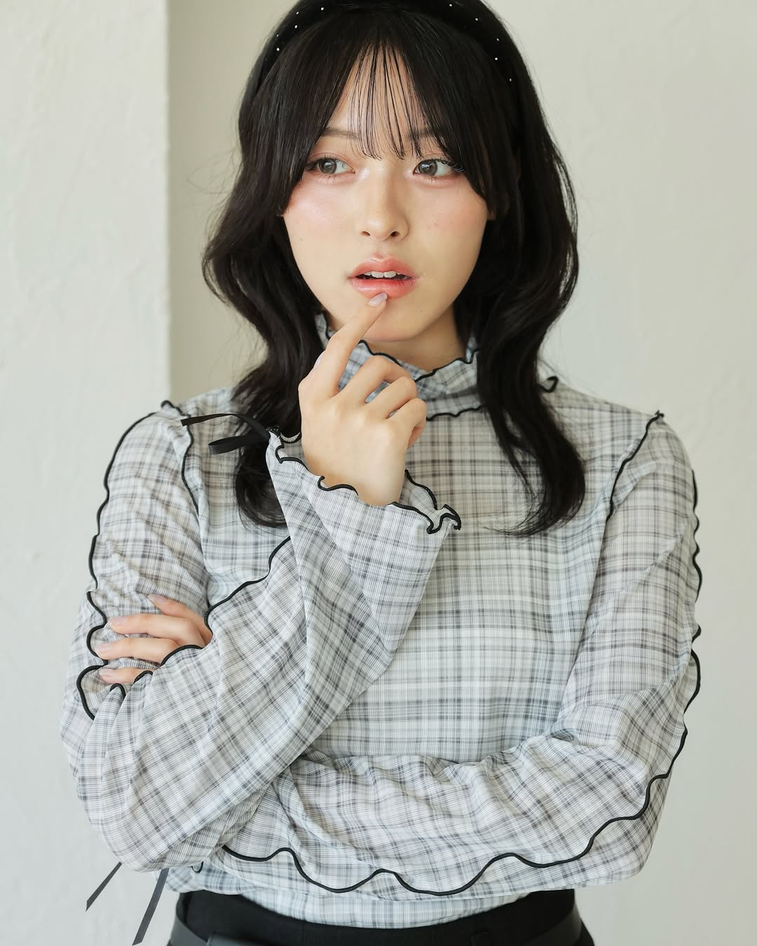 Kutir Ribbon高領sheer top